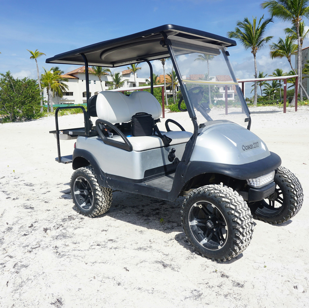 Voiturettes de Golf Électriques Votre Transport Idéal à la Maison de